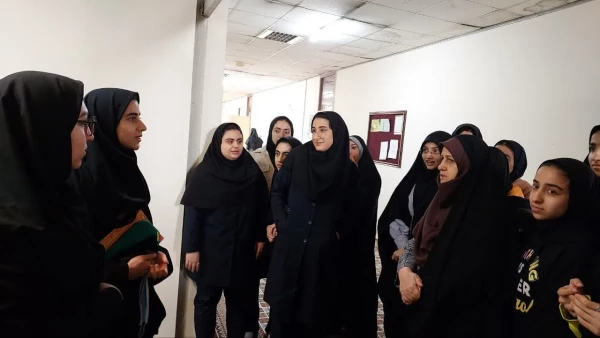 حضور دانش آموزان مدرسه دخترانه شاهد بابل در مرکز آموزش عالی حضرت فاطمه(س)قائمشهر 2