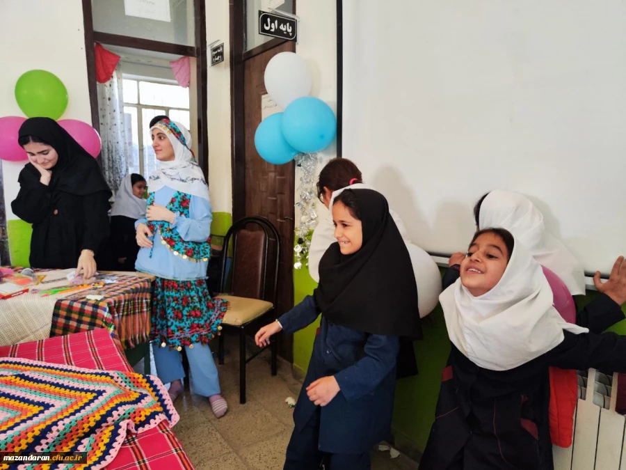 اردوی جهادی دانشجو معلمان بسیجی پردیس خواهران ساری در روستای زرین آباد سفلی  8