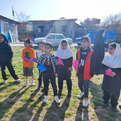 اردوی جهادی دانشجو معلمان بسیجی پردیس خواهران ساری در روستای زرین آباد سفلی  3