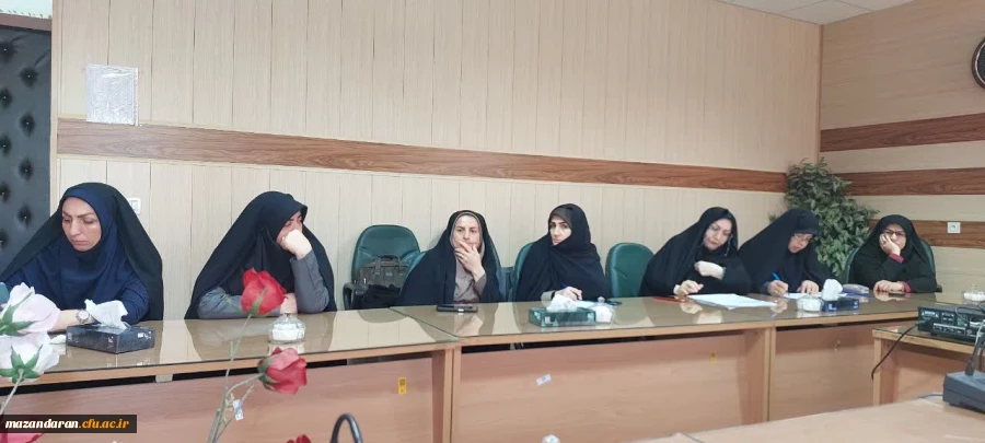 نشست صمیمی علی بابایی کارنامی نماینده مجلس شورای اسلامی با ریاست و کارکنان پردیس فاطمه الزهرا س ساری  4