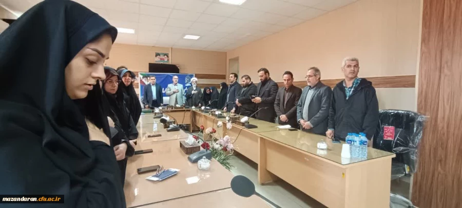 نشست صمیمی علی بابایی کارنامی نماینده مجلس شورای اسلامی با ریاست و کارکنان پردیس فاطمه الزهرا س ساری  11