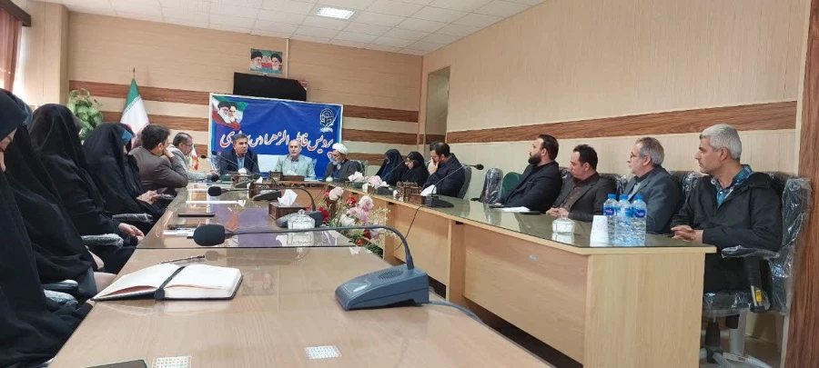 نشست صمیمی علی بابایی کارنامی نماینده مجلس شورای اسلامی با ریاست و کارکنان پردیس فاطمه الزهرا س ساری  3