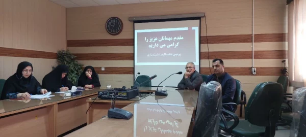 نشست صمیمی علی بابایی کارنامی نماینده مجلس شورای اسلامی با ریاست و کارکنان پردیس فاطمه الزهرا س ساری  5