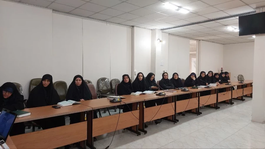 جلسه قرآنی ویژه کارکنان 3