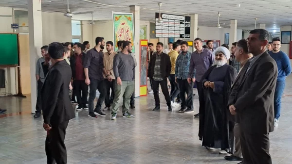 تجمع دانشگاهیان دانشگاه فرهنگیان مازندران در حمایت از عملیات مقتدرانه «وعده صادق»
 2