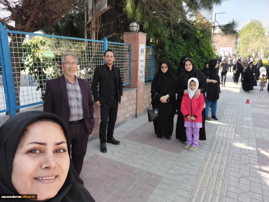 حضور ریاست و کارکنان  پردیس خواهران در راهپیمایی روز جهانی قدس 6