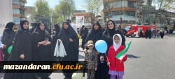 حضور ریاست و کارکنان  پردیس خواهران در راهپیمایی روز جهانی قدس 8