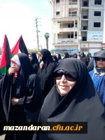حضور ریاست و کارکنان  پردیس خواهران در راهپیمایی روز جهانی قدس 16