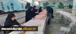 برپایی موکب  و توزیع افطاری نذری توسط گروه جهادی دانشجو معلمان بسیجی پردیس فاطمه الزهرا س ساری  7