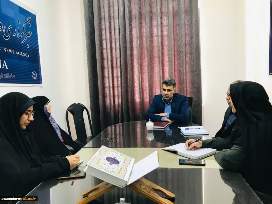 نشست رضایی منش ریاست پردیس فاطمه الزهرا س و دکتر یوسفی مهر ریاست جهاد دانشگاهی مازندران ساداتی و تقوی معاونین محترم ایشان 4