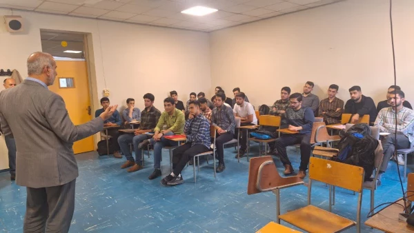 نشست صمیمانه مسئولین استانی با دانشجو معلمان شهید رجایی بابل 3