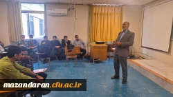 نشست صمیمانه مسئولین استانی با دانشجو معلمان شهید رجایی بابل 4