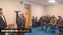 نشست صمیمانه مسئولین استانی با دانشجو معلمان شهید رجایی بابل 5