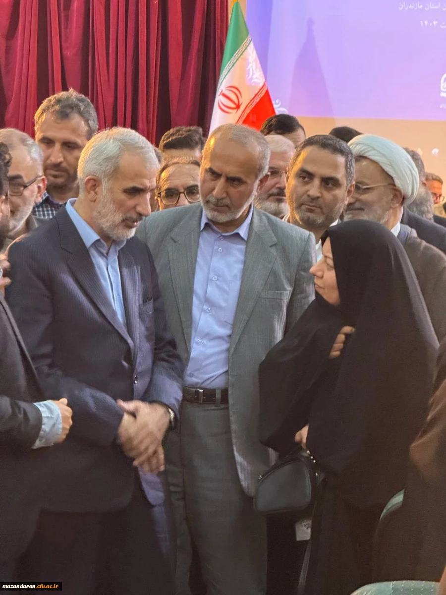 گردهمایی دانشجویان، اساتید، و کارکنان شاهد و ایثارگر 11