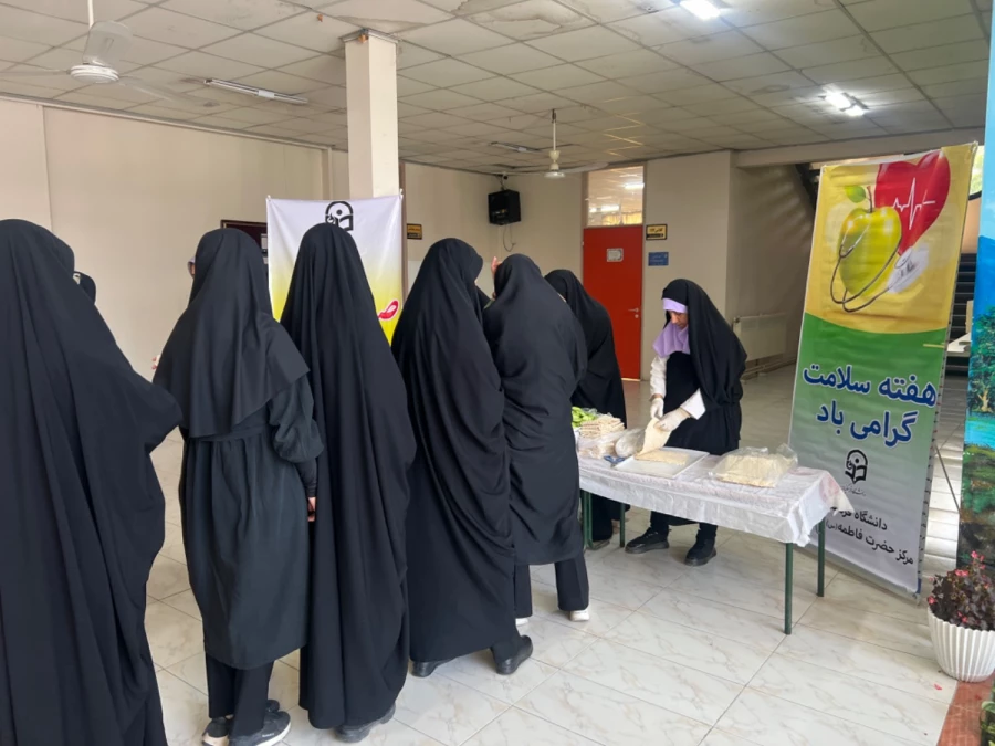 توزیع صبحانه سالم 3