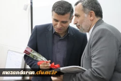 معلمان ویژه ترین عنصر نظام آموزشی هستند. 7