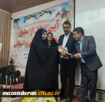 ئین تجلیل از معلمان منتخب شهرستانی و استانی 3