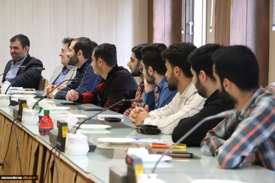 نشست هم اندیشی مدیریت استان و کانون های دانشجویی  4