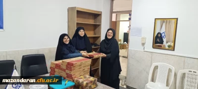 نشست صمیمانه رضائی منش ریاست پردیس فاطمه الزهرا س ساری و کارکنان و تبریک دهه کرامت 
