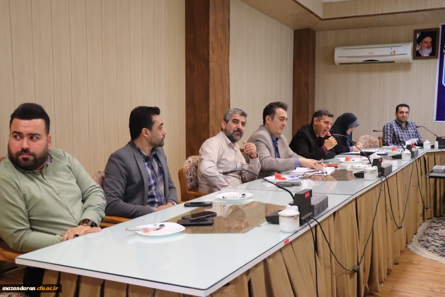 جلسه شورای اداری پردیس دکتر شریعتی ساری 4