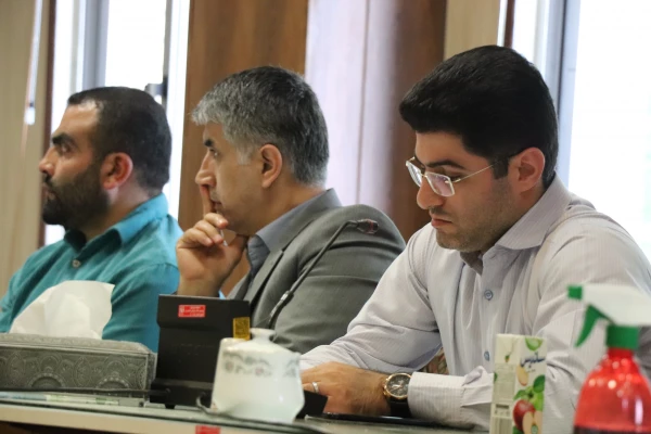 جلسه شورای اداری پردیس دکتر شریعتی ساری 14