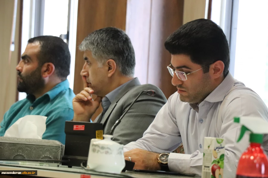 جلسه شورای اداری پردیس دکتر شریعتی ساری 14