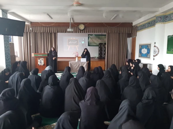 کارگاه آموزشی معلم تراز سند تحول بنیادین با حضور رضایی منش ریاست پردیس و دانشجو معلمان  2