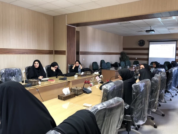 کارگاه آشنایی با گرایش های علوم تربیتی با حضور دانشجو معلمان رشته علوم تربیتی پردیس فاطمه الزهرا س ساری در سالن کنفرانس  4