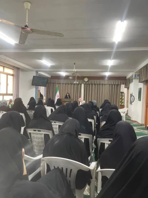 برگزاری  نشست بزرگداشت فردوسی 
با سخنرانی  فاطمه جعفری کمانگر عضو هیئت علمی دانشگاه فرهنگیان مازندران  4