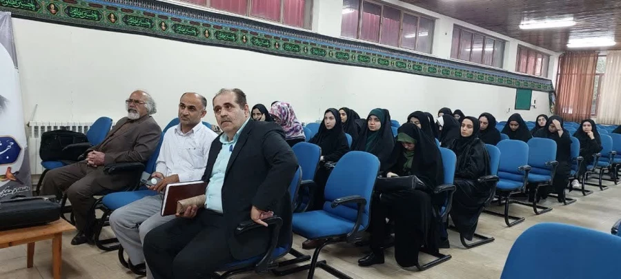 نشستی به مناسبت۲۵ اردیبهشت روز پاسداشت زبان فارسی و بزرگداشت حکیم ابوالقاسم فردوسی 3