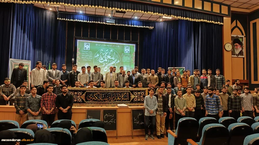 برگزاری نمایشگاه معلم ماندگار در سالن اهل بیت ساری با هماهنگی و برنامه ریزی بسیج دانشجویی  دانشگاه فرهنگیان مازندران  2