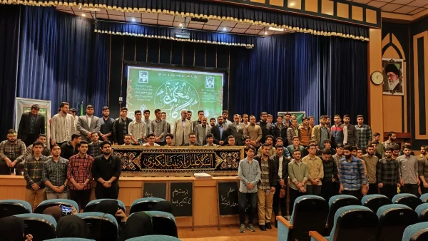 برگزاری نمایشگاه معلم ماندگار در سالن اهل بیت ساری با هماهنگی و برنامه ریزی بسیج دانشجویی  دانشگاه فرهنگیان مازندران  4