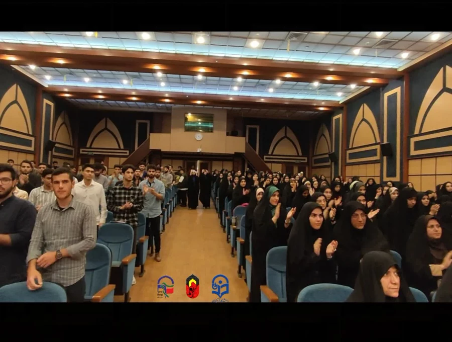 برگزاری نمایشگاه معلم ماندگار در سالن اهل بیت ساری با هماهنگی و برنامه ریزی بسیج دانشجویی  دانشگاه فرهنگیان مازندران  7