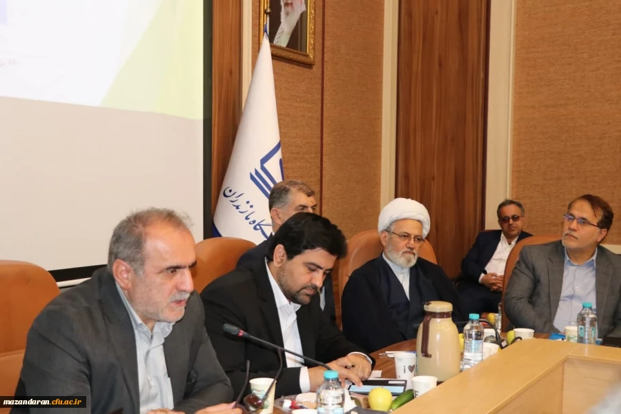 نشست صمیمی معاون وزارت عتف با جامعه نخبگان دانشگاهی استان مازندران 12