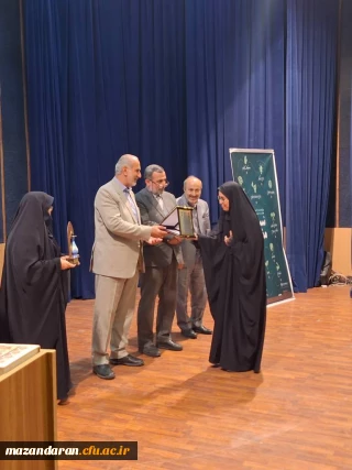 استاد برجسته نوشهری صاحب تندیس معلم ماندگار گشت 