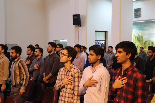 یادبود شهدای خدمت 8