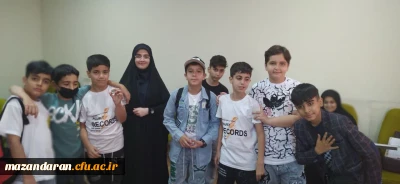 حضور دانشجو معلمان  دانشگاه فرهنگیان مازندران در مرحله منطقه ای جشنواره تدریس برتر در تهران 