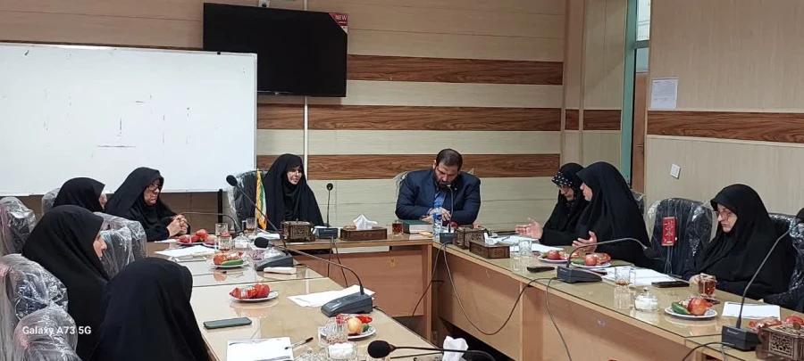 برگزاری جلسه شورای اداری پردیس و مراکز تابعه  3