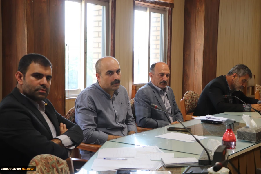 جلسه شورای آموزشی و تحصیلات تکمیلی  مدیریت امور پردیس های استان مازندران  4