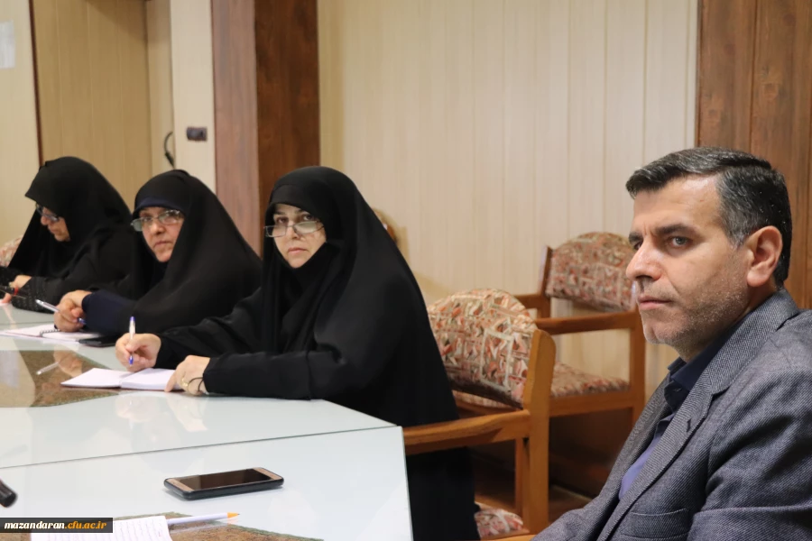 جلسه شورای آموزشی و تحصیلات تکمیلی  مدیریت امور پردیس های استان مازندران  5