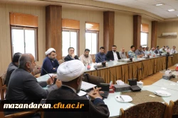 نشست بصیرتی و جهاد تبیین با موضوع تحلیل سیاسی انتخابات ریاست جمهوری

 2