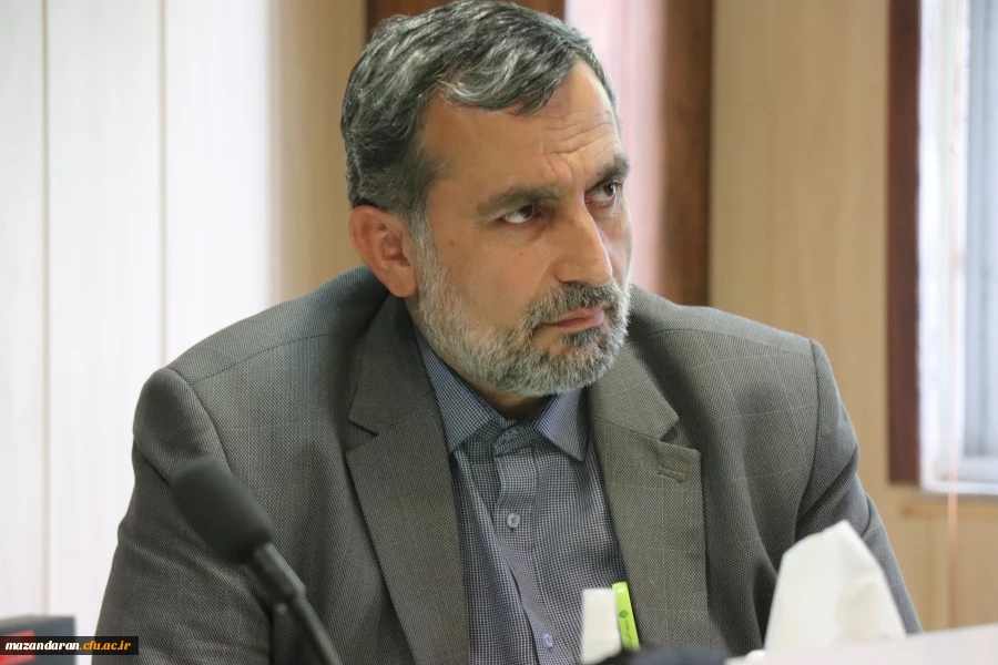 نشست بصیرتی و جهاد تبیین با موضوع تحلیل سیاسی انتخابات ریاست جمهوری

 3