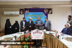 نشست بصیرتی و جهاد تبیین با موضوع تحلیل سیاسی انتخابات ریاست جمهوری

 6