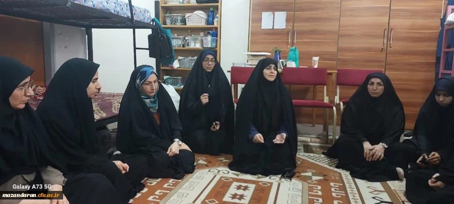 بصیرت افزایی دانشجو معلمان پردیس فاطمه الزهرا س ساری با حضور رضایی منش ریاست پردیس خواهران در اتاق های سرای دانشجویی  7