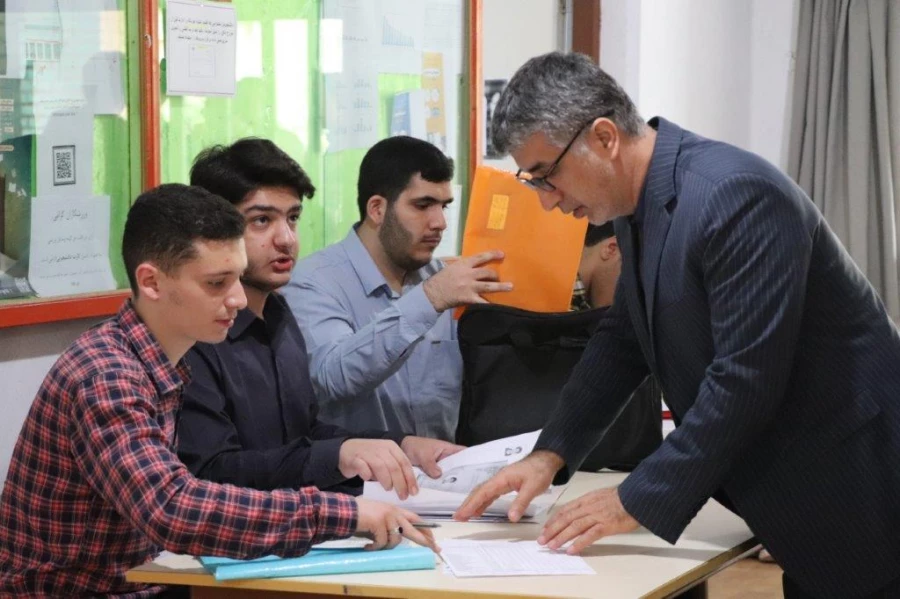 روز اول فرآیند ارزیابی تکمیلی داوطلبان ورود به خدمت دانشگاه فرهنگیان مازندران 5