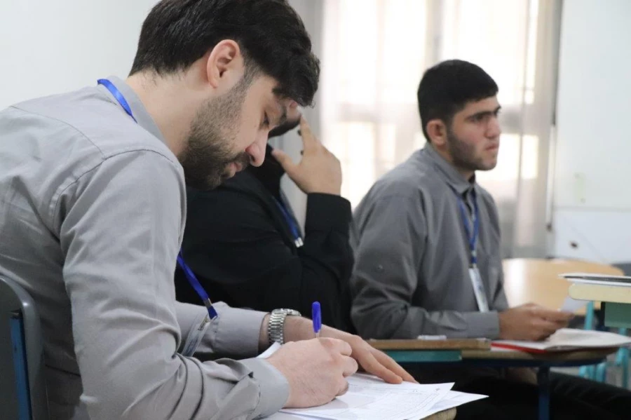 آلبوم تصویری روز دوم فرآیند ارزیابی تکمیلی داوطلبان ورود به خدمت دانشگاه فرهنگیان مازندران
 8