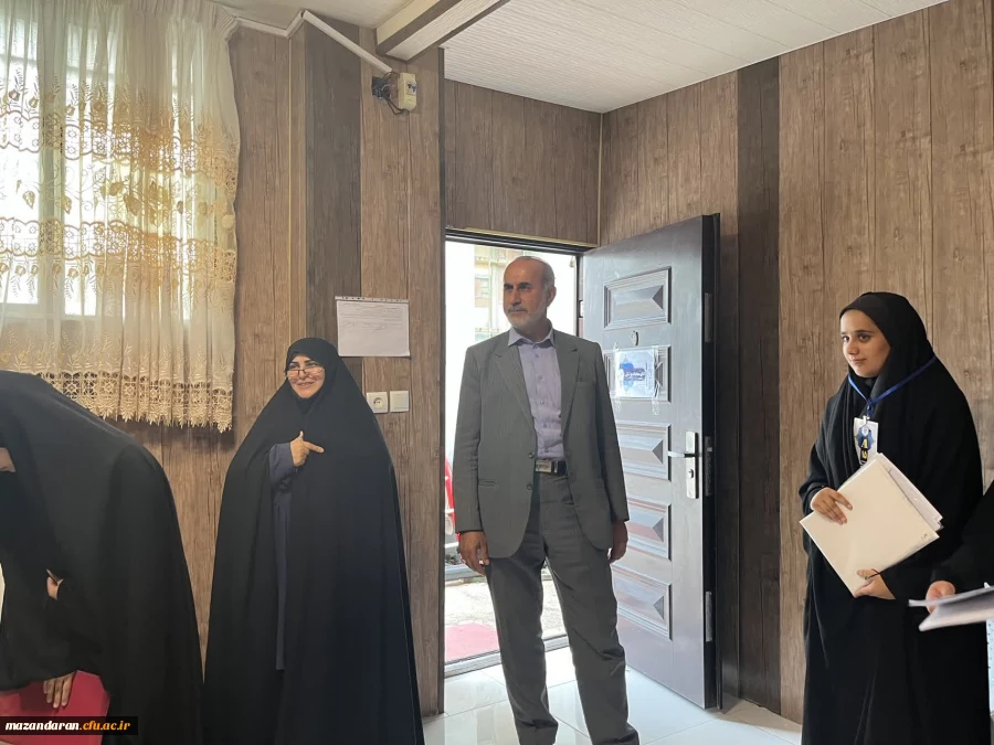 بازدید لطف الله مهدوی ریاست دانشگاه فرهنگیان مازندران از حوزه ارزیابی پردیس فاطمه الزهرا س ساری   5