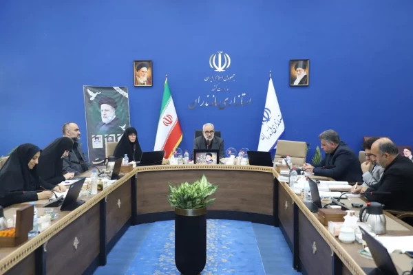 تجلیل از هشت بانوی برتر تاثیرگذار مازندرانی / ریاست پردیس فاطمه الزهرا (س) ساری تجلیل شد 2