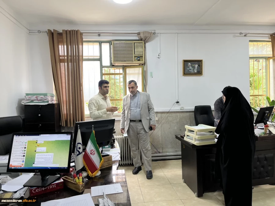 برگزاری روز دوم ارزیابی تکمیلی داوطلبان ورود به دانشگاه فرهنگیان و بازدید مسرور ریاست اداره حراست دانشگاه فرهنگیان مازندران و سید عابدین خدادادی معاونت هماهنگی و پشتیبانی از روند مصاحبه 
 3