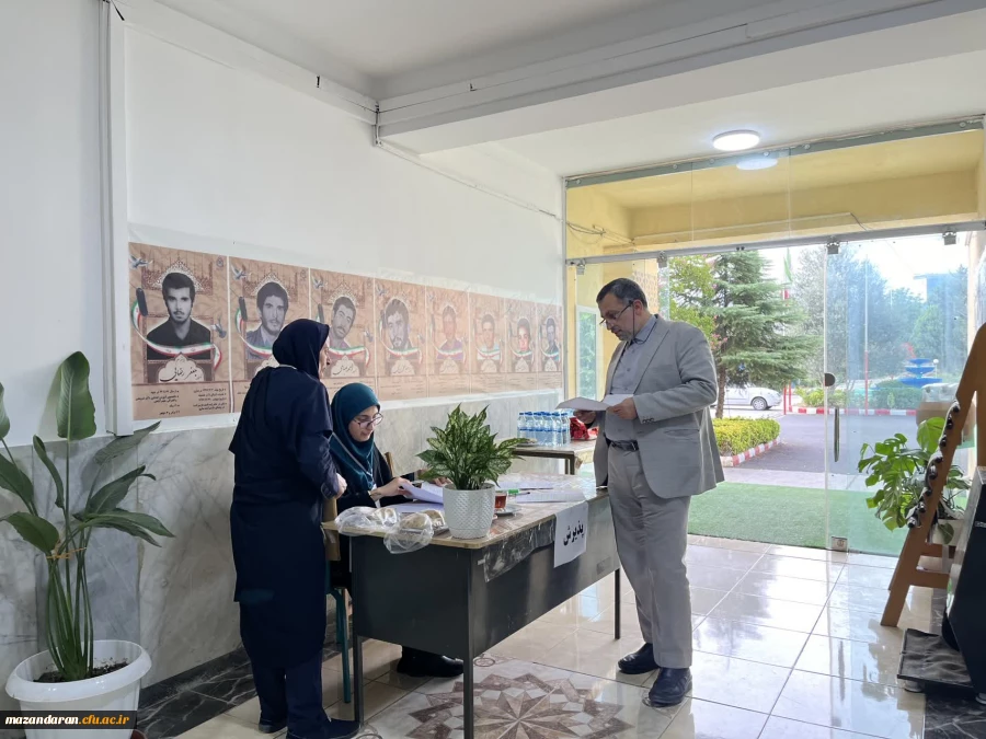 برگزاری روز دوم ارزیابی تکمیلی داوطلبان ورود به دانشگاه فرهنگیان و بازدید مسرور ریاست اداره حراست دانشگاه فرهنگیان مازندران و سید عابدین خدادادی معاونت هماهنگی و پشتیبانی از روند مصاحبه 
 6